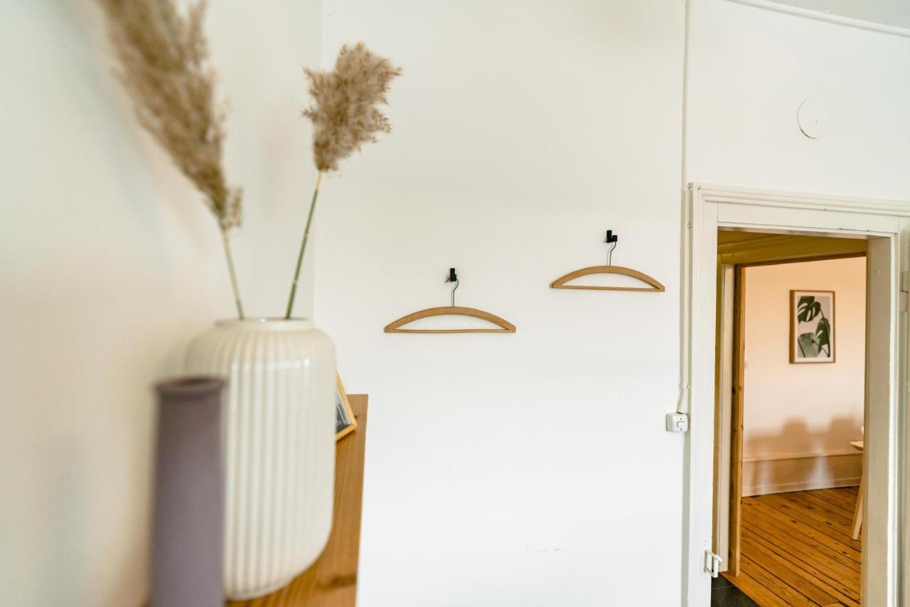 Eigene Wohnung Im Stadtzentrum Mit Wunderschoener Dachterrasse Biel Ngoại thất bức ảnh