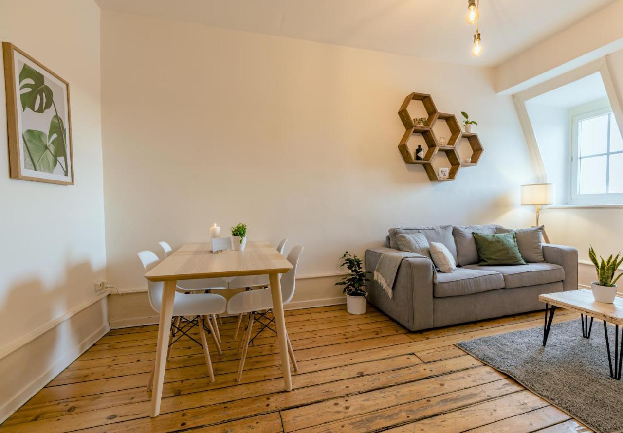Eigene Wohnung Im Stadtzentrum Mit Wunderschoener Dachterrasse Biel Ngoại thất bức ảnh