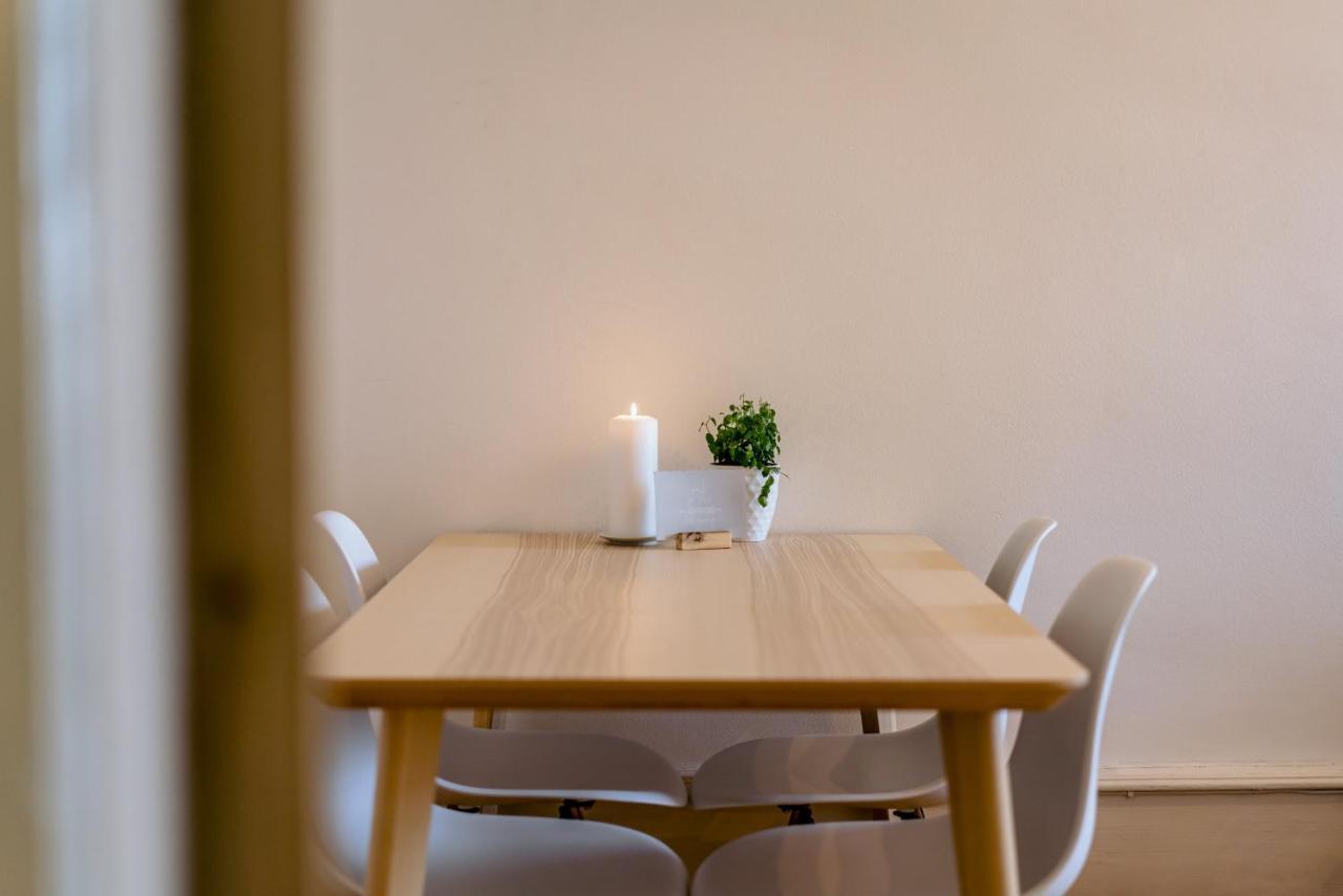 Eigene Wohnung Im Stadtzentrum Mit Wunderschoener Dachterrasse Biel Ngoại thất bức ảnh